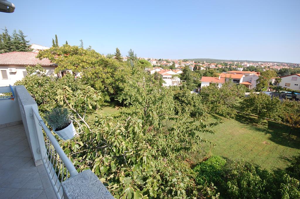 Apartments Curicta 1 Krk Town Exterior foto