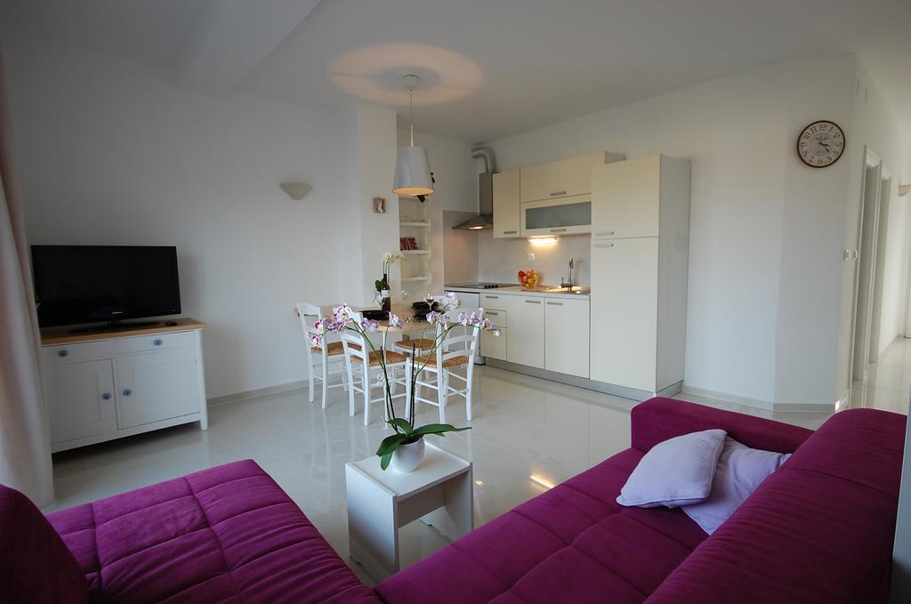 Apartments Curicta 1 Krk Town Exterior foto